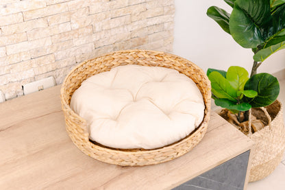 VNITURE HANDCRAFTED WATER HYACINTH PET BED FOR SMALL BREEDS