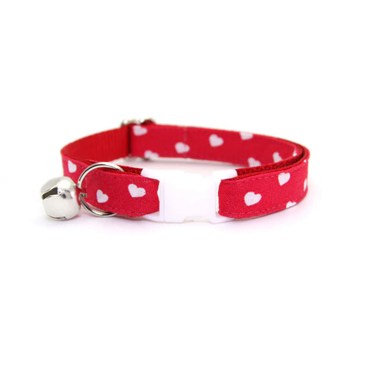 ¨LOVE SONG¨ RED HEART CAT COLLAR