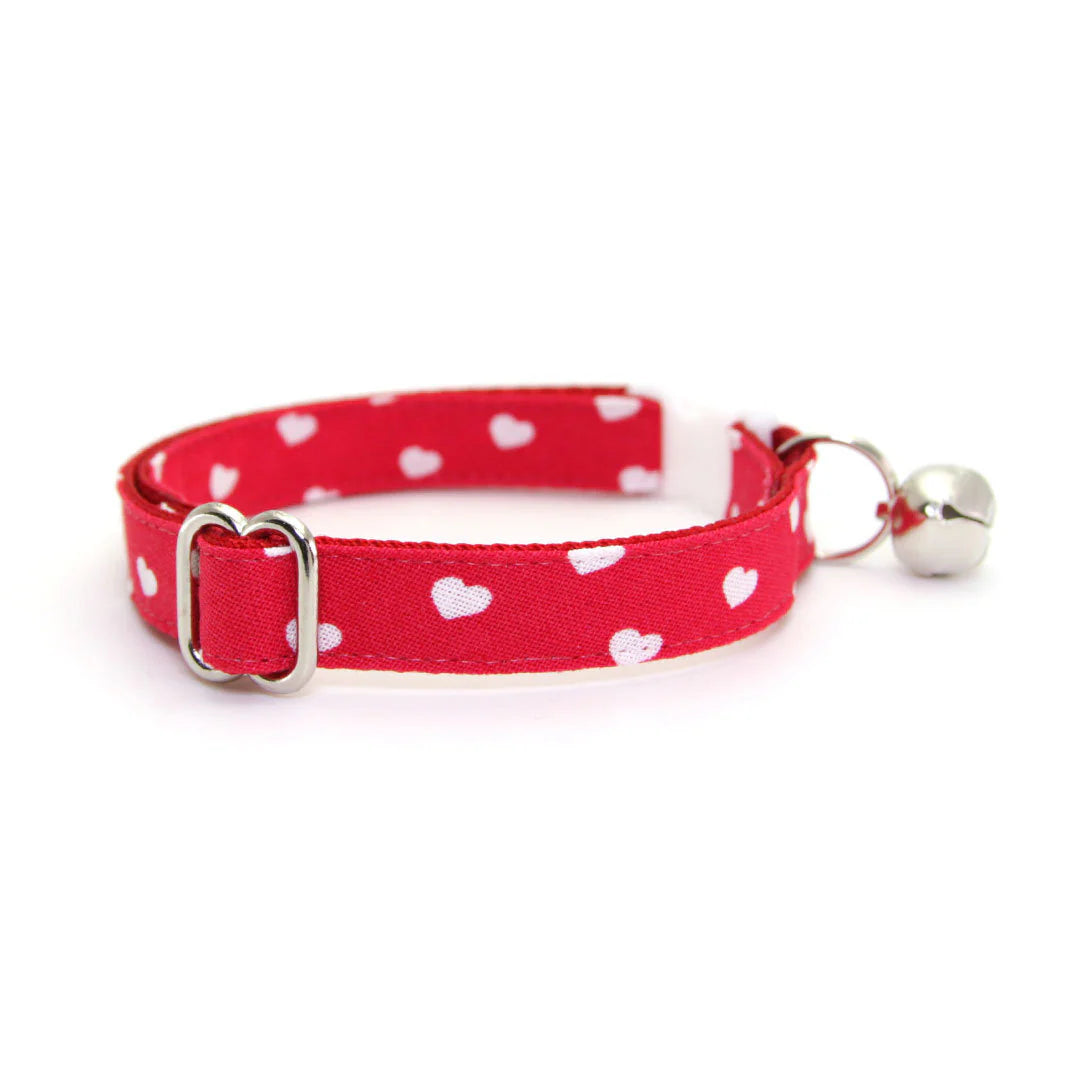 ¨LOVE SONG¨ RED HEART CAT COLLAR