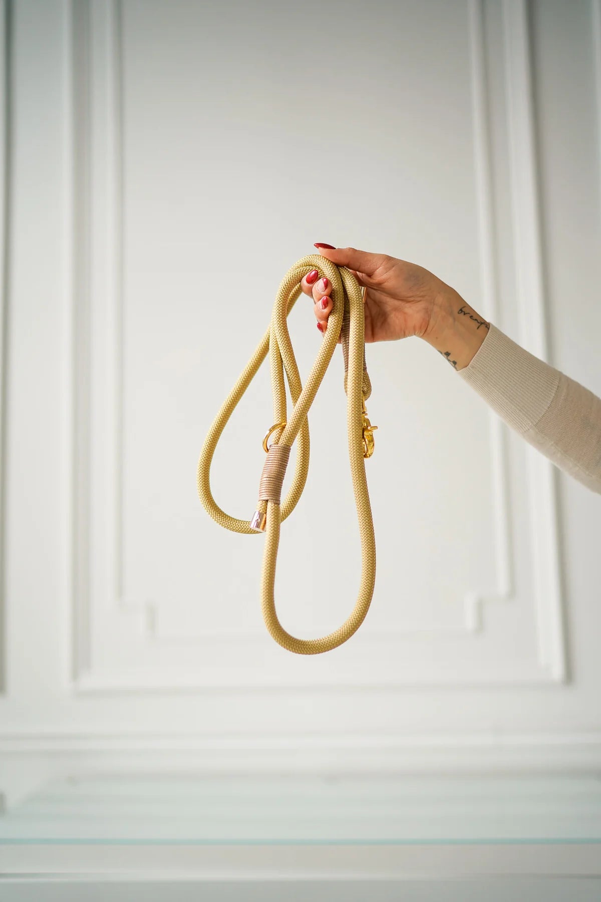 BRAIDED ROPE LEASH BEIGE